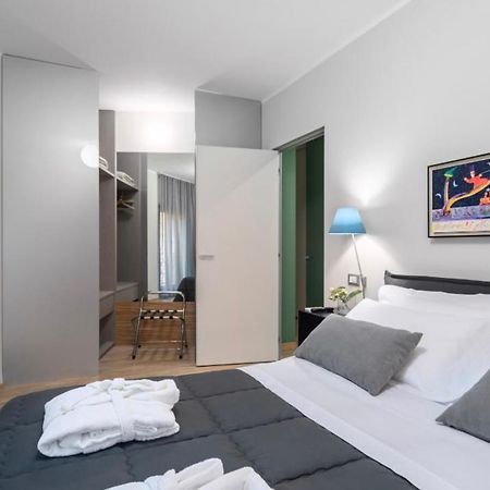 30Cavour Luxury Suites Павия Екстериор снимка
