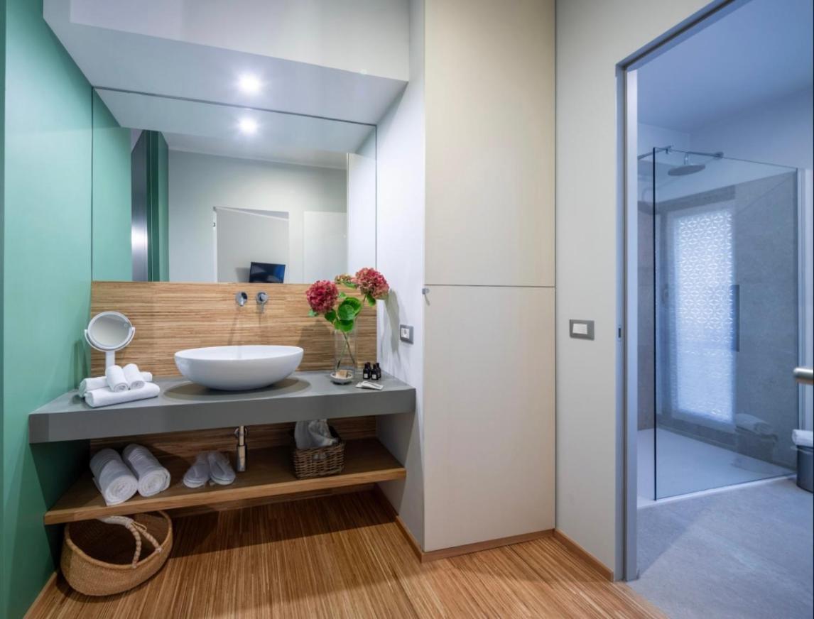 30Cavour Luxury Suites Павия Екстериор снимка