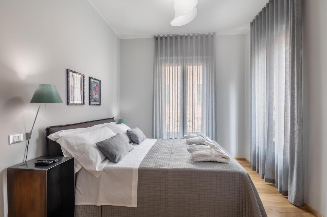 30Cavour Luxury Suites Павия Екстериор снимка