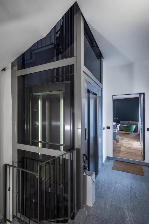 30Cavour Luxury Suites Павия Екстериор снимка