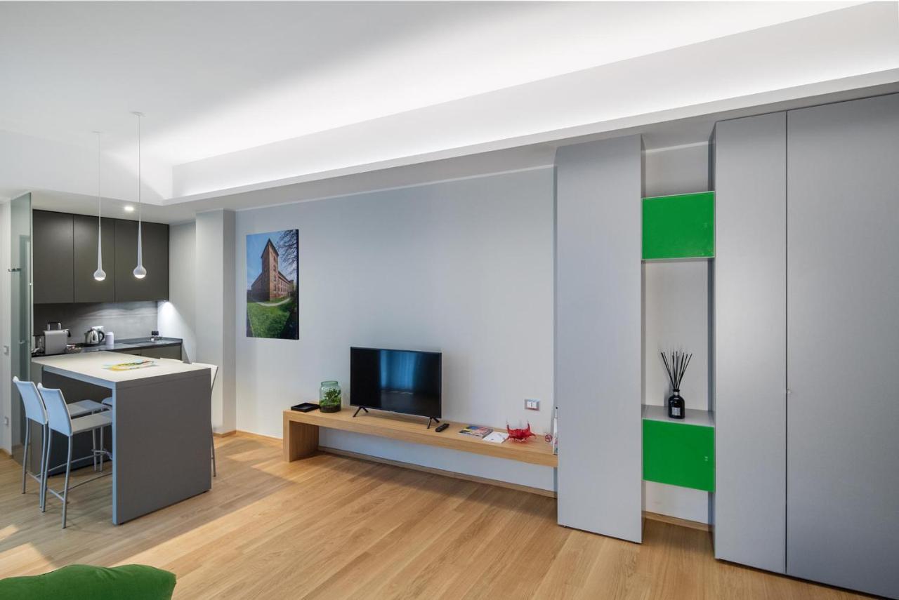 30Cavour Luxury Suites Павия Екстериор снимка