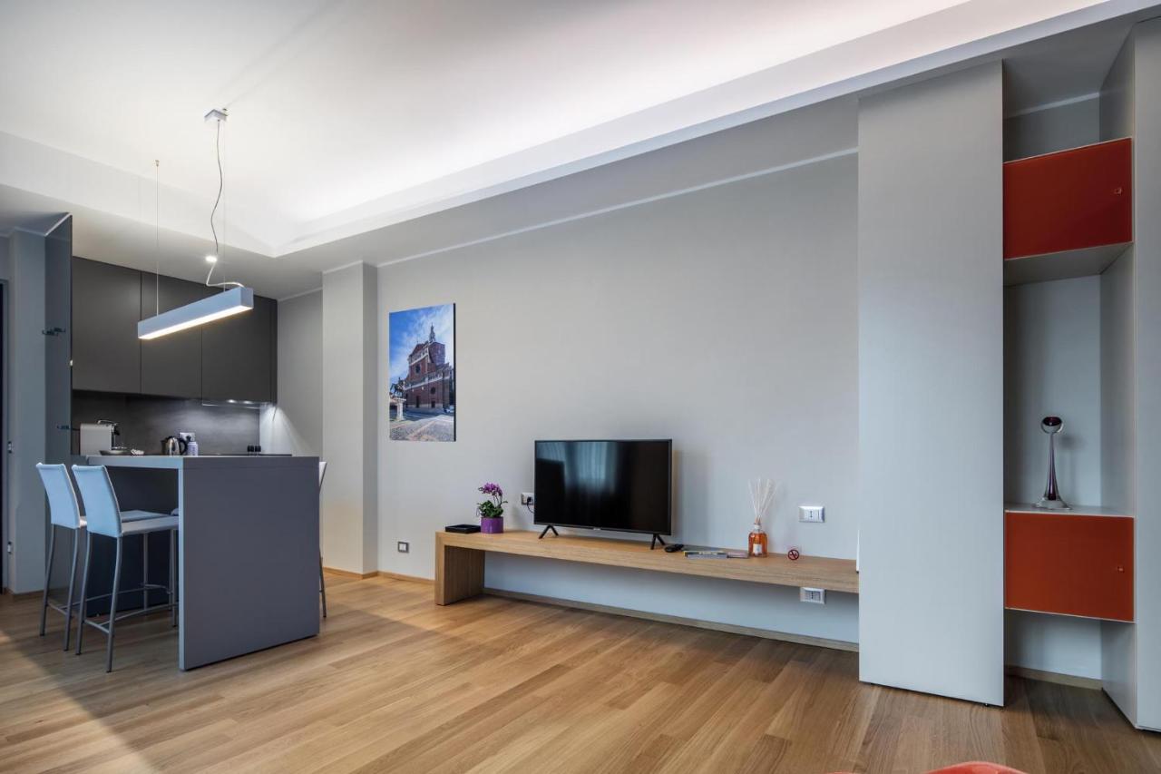 30Cavour Luxury Suites Павия Екстериор снимка