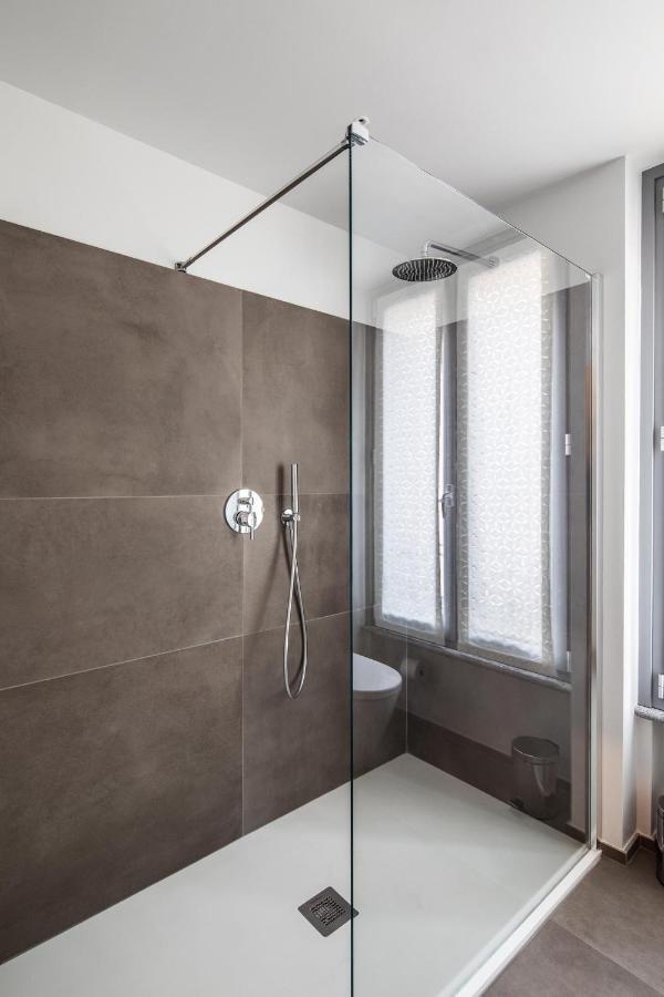 30Cavour Luxury Suites Павия Екстериор снимка